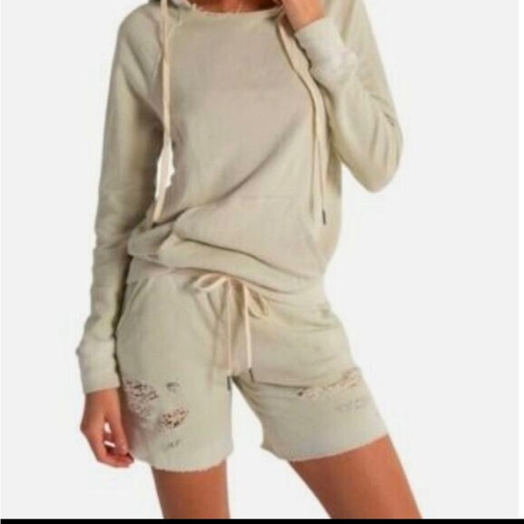 n:philanthropy Womens Coco Distressed Casual Walking Shorts Beige NWT - Picture 4 of 11